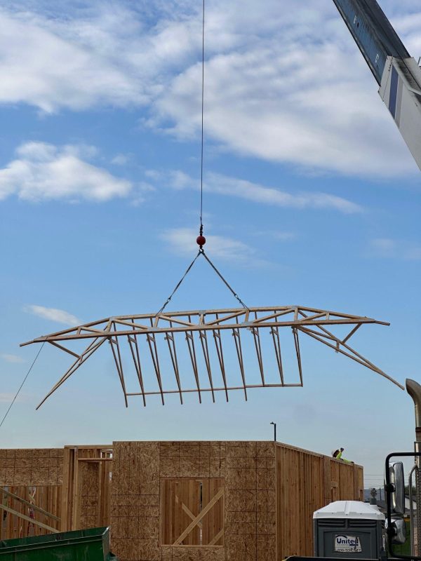Hip set being craned for Copperstate Truss